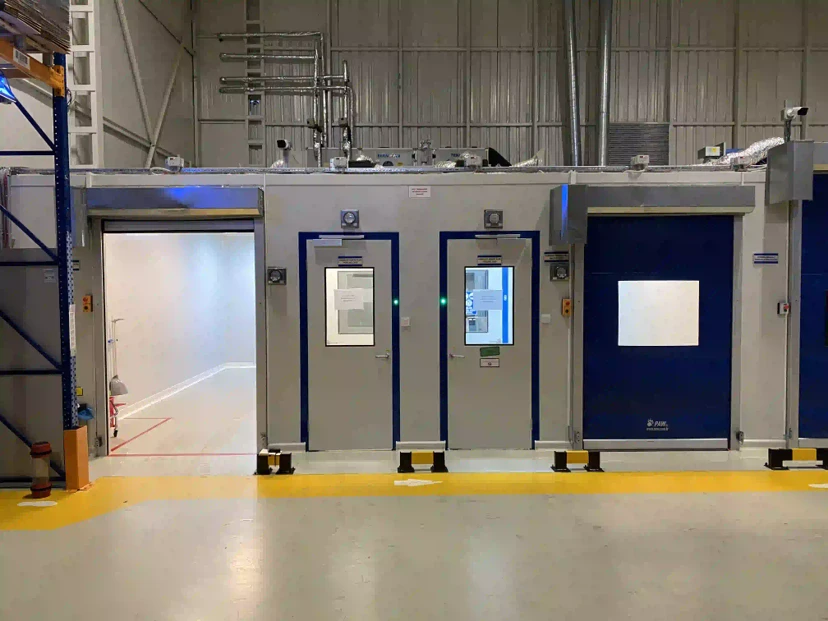 Robot cell pvc doors
