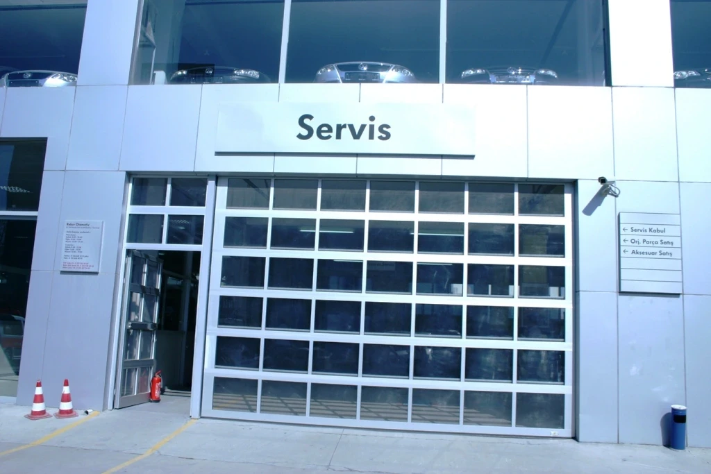 Full View Sectional Doors image 1