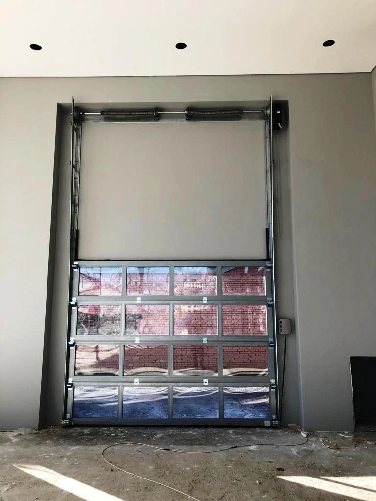 Full vision sectional door
