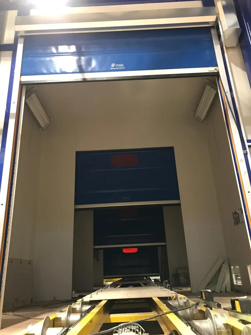 Multi-Conveyor Door System Multiple conveyor industrial PVC door system