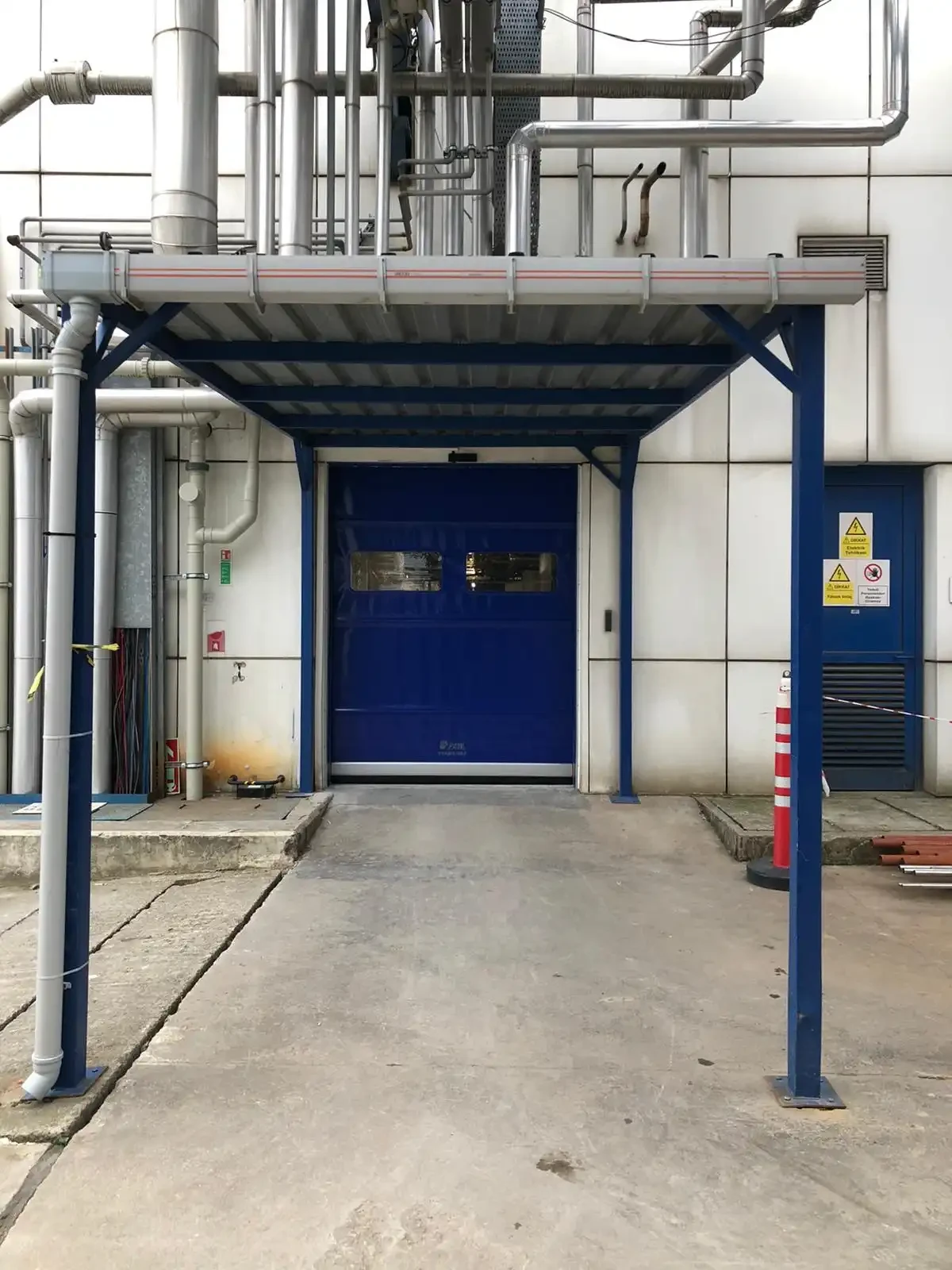 High-Speed Roll-Up Doors image 1