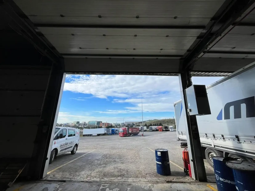 Logistic Area Sectional Door Logistic area sectional door