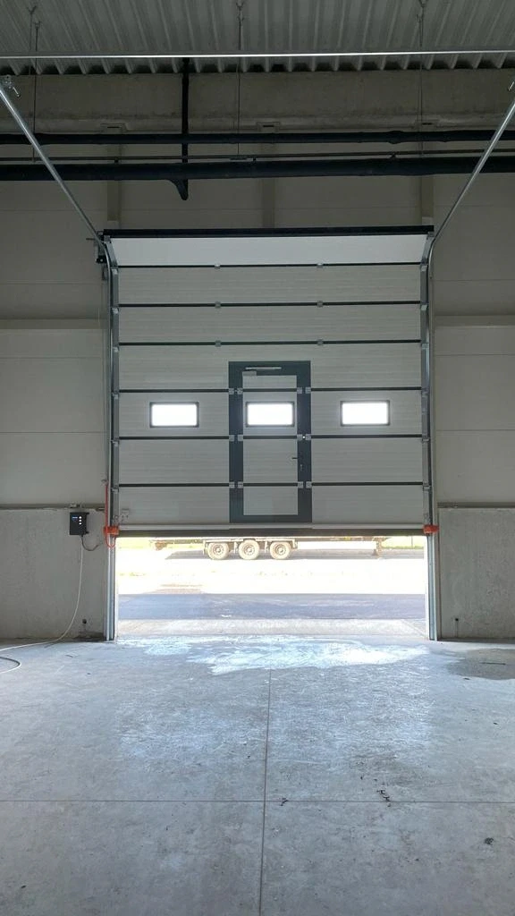 Sectional Door Sectional door