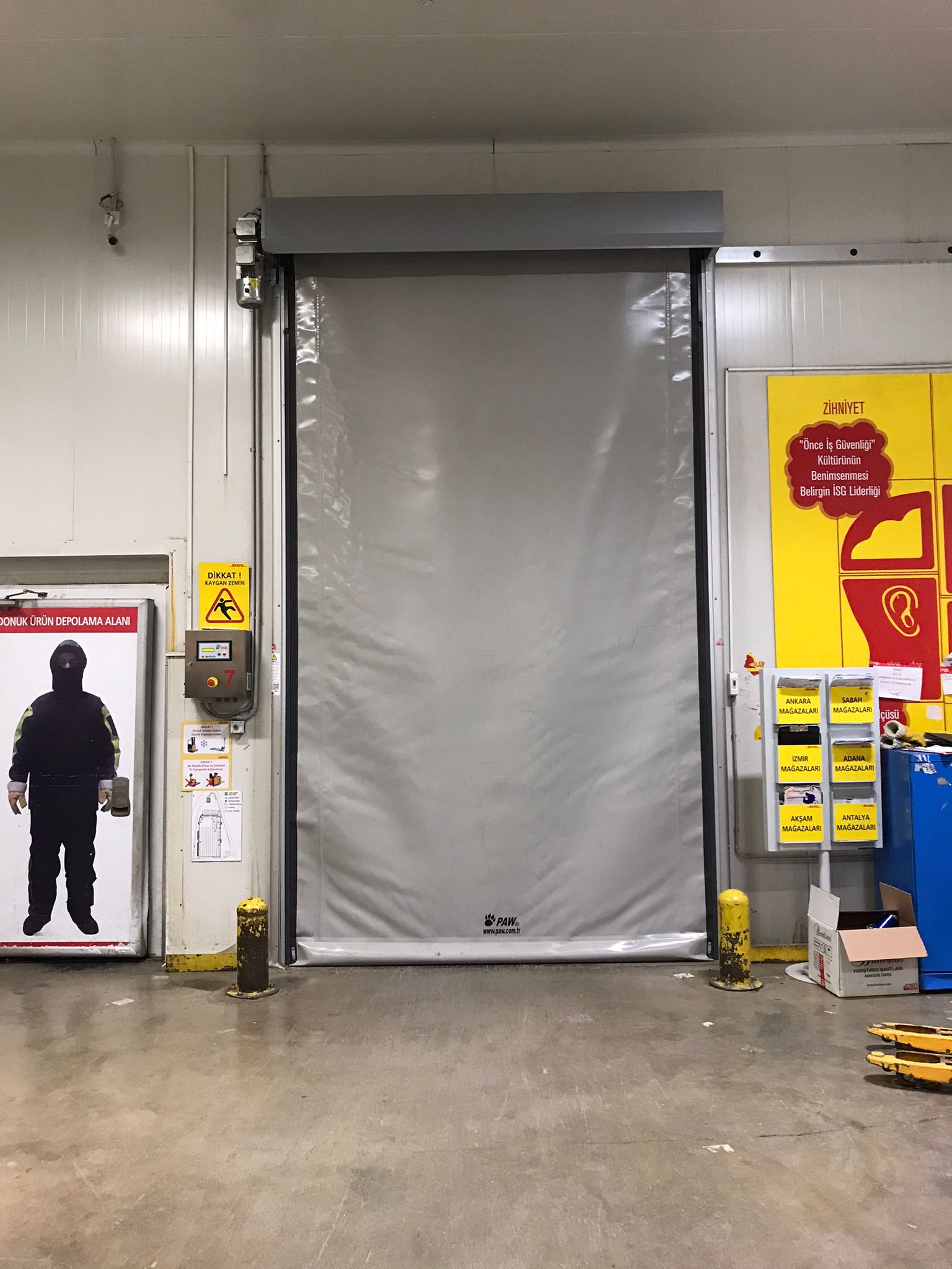 PAW-Izo Insulated High-Speed PVC Door – Industrial Application undefined